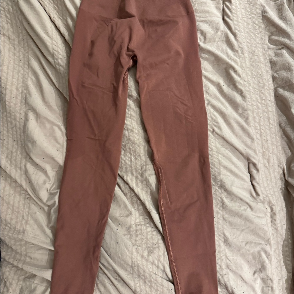 Alphalete amplify Leggings